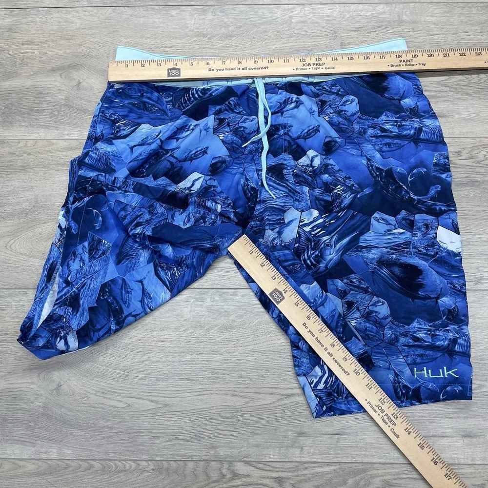 Huk Fishing Blue Board Short Swim Trunks Men's Sz 38 Sailfish Boat Ocean